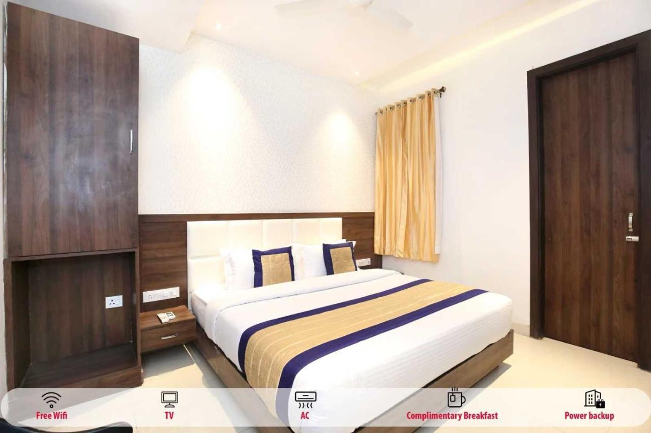 Hotel O Grand Star Amritsar Exterior photo
